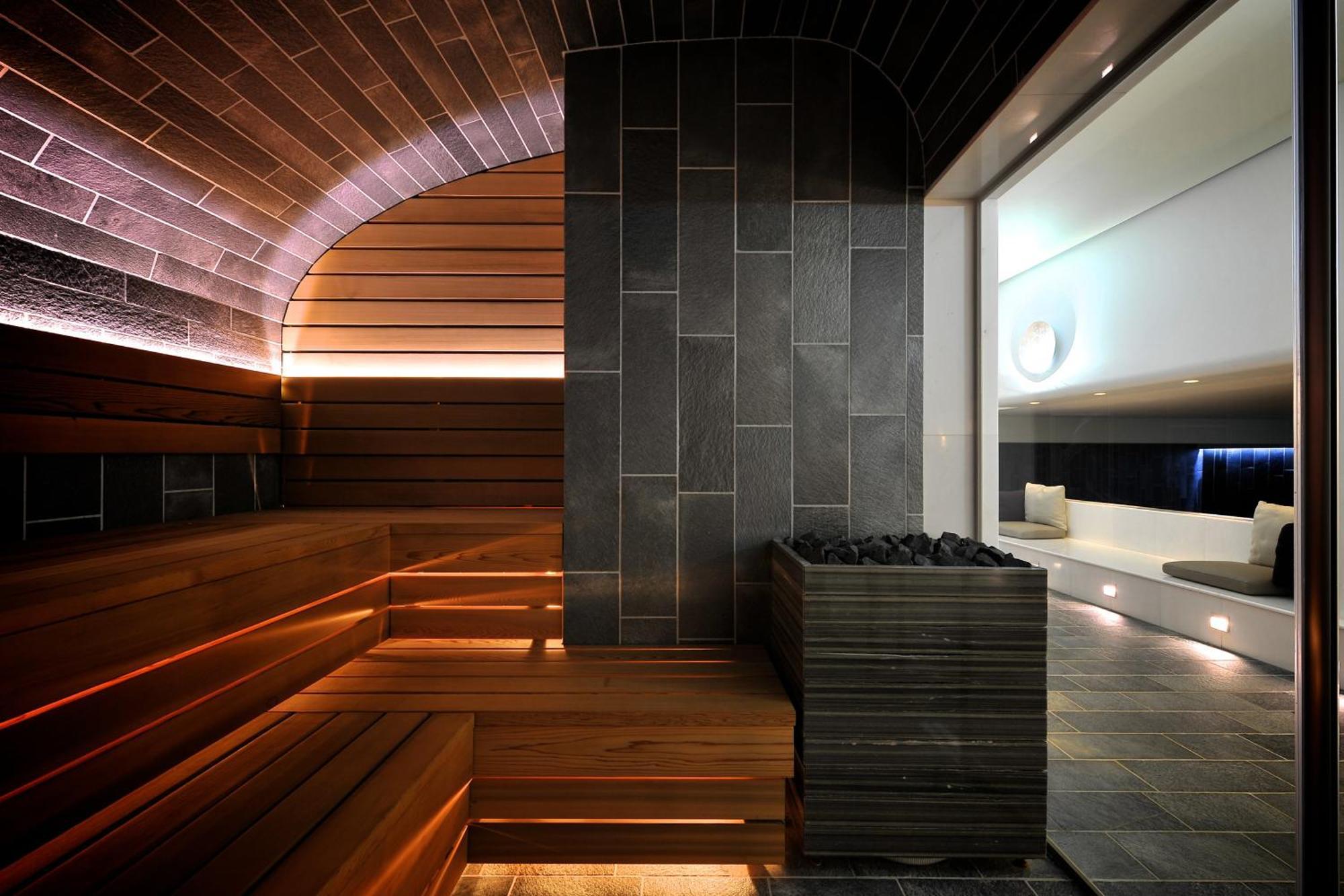 Palanga Life Balance Spa Hotel Exterior photo The interior of a modern Finnish sauna